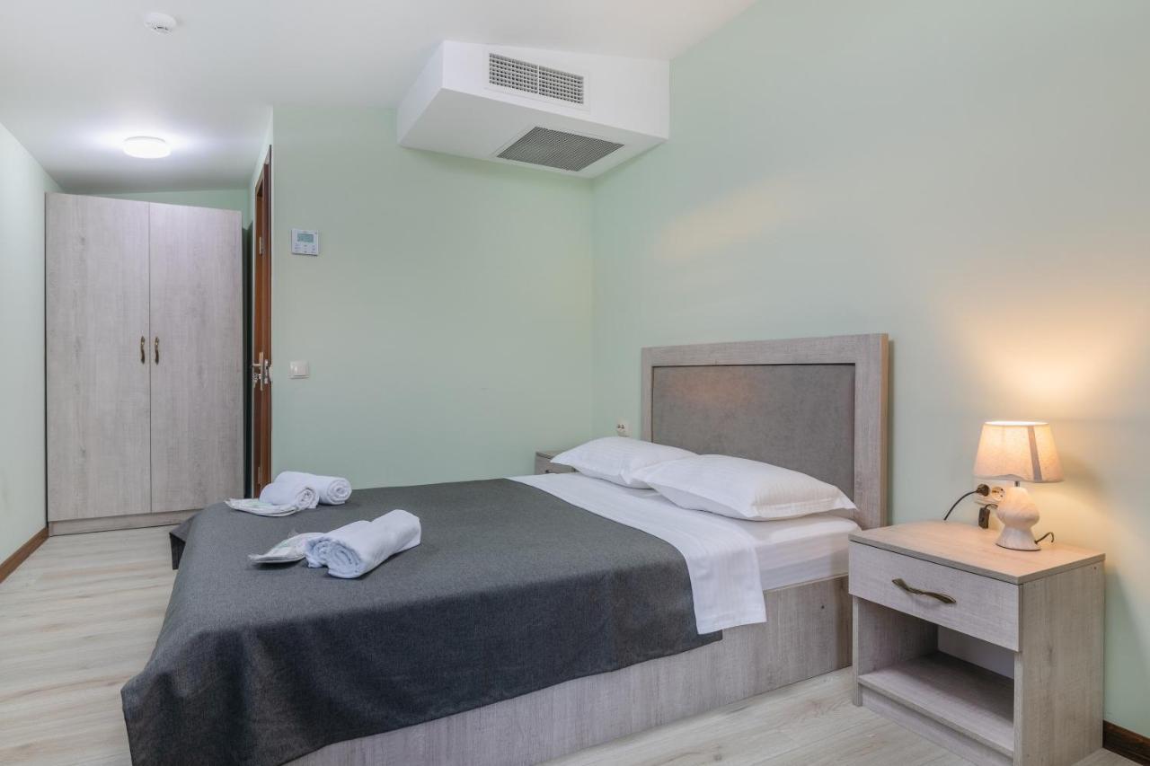 Gala Boutique Hotel Kutaisi Exteriör bild