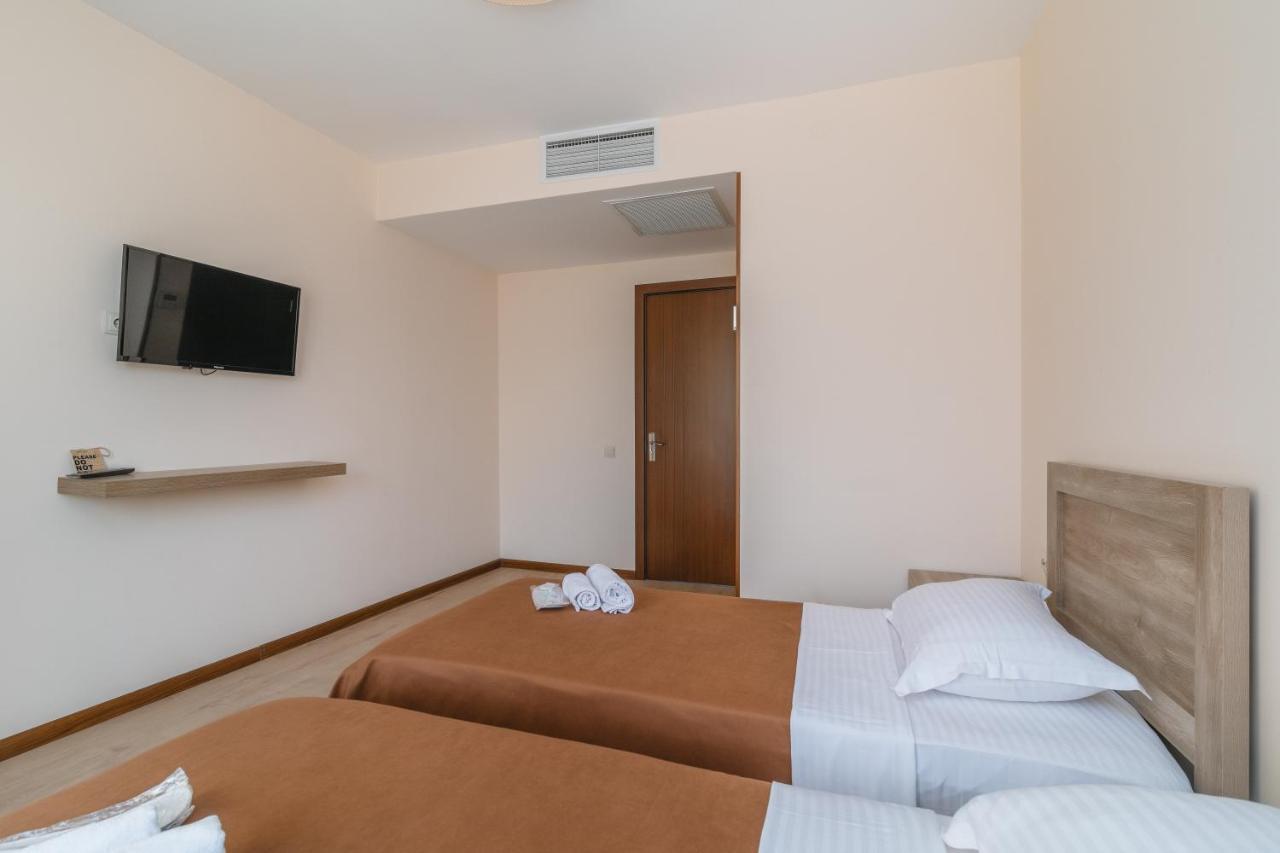 Gala Boutique Hotel Kutaisi Exteriör bild