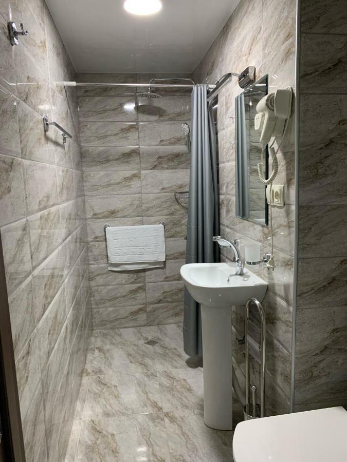 Gala Boutique Hotel Kutaisi Exteriör bild